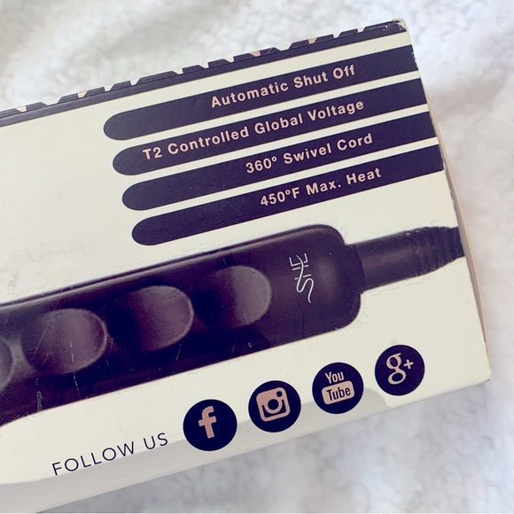 NEW in box SHE Beyond The Beauty Brush N Go X2 Black NEW in Box - Picture 3 of 6